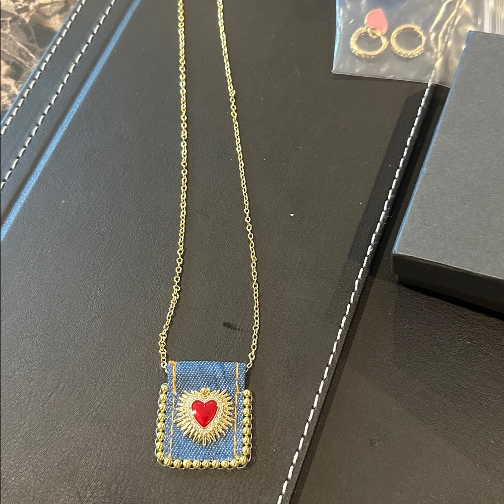Jeans Gold and Blue Heart Pendant Necklace